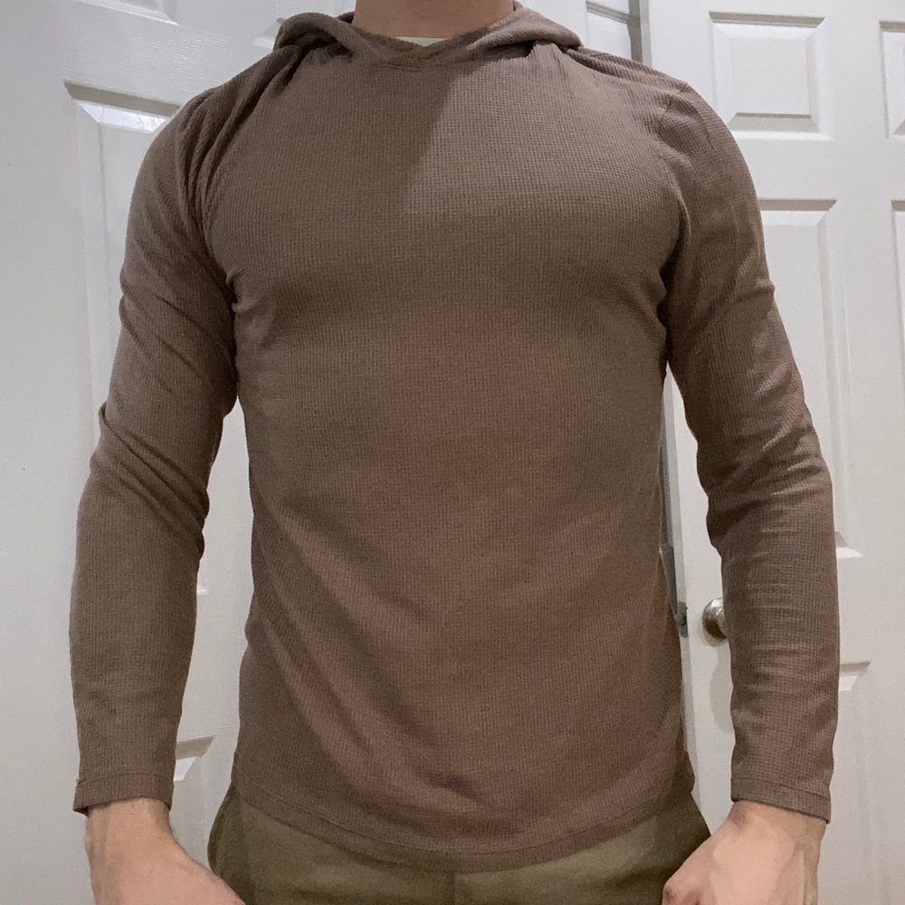 Me a lululemon S hoodie